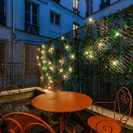 Elegant Pres Des Galeries Lafayette